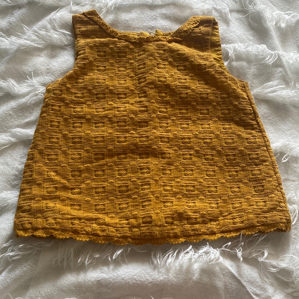 Mustard top